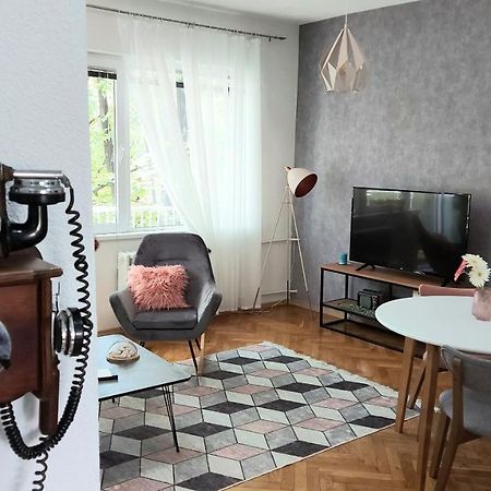 Inner City Two Bedroom Apartment Scopia Exterior foto