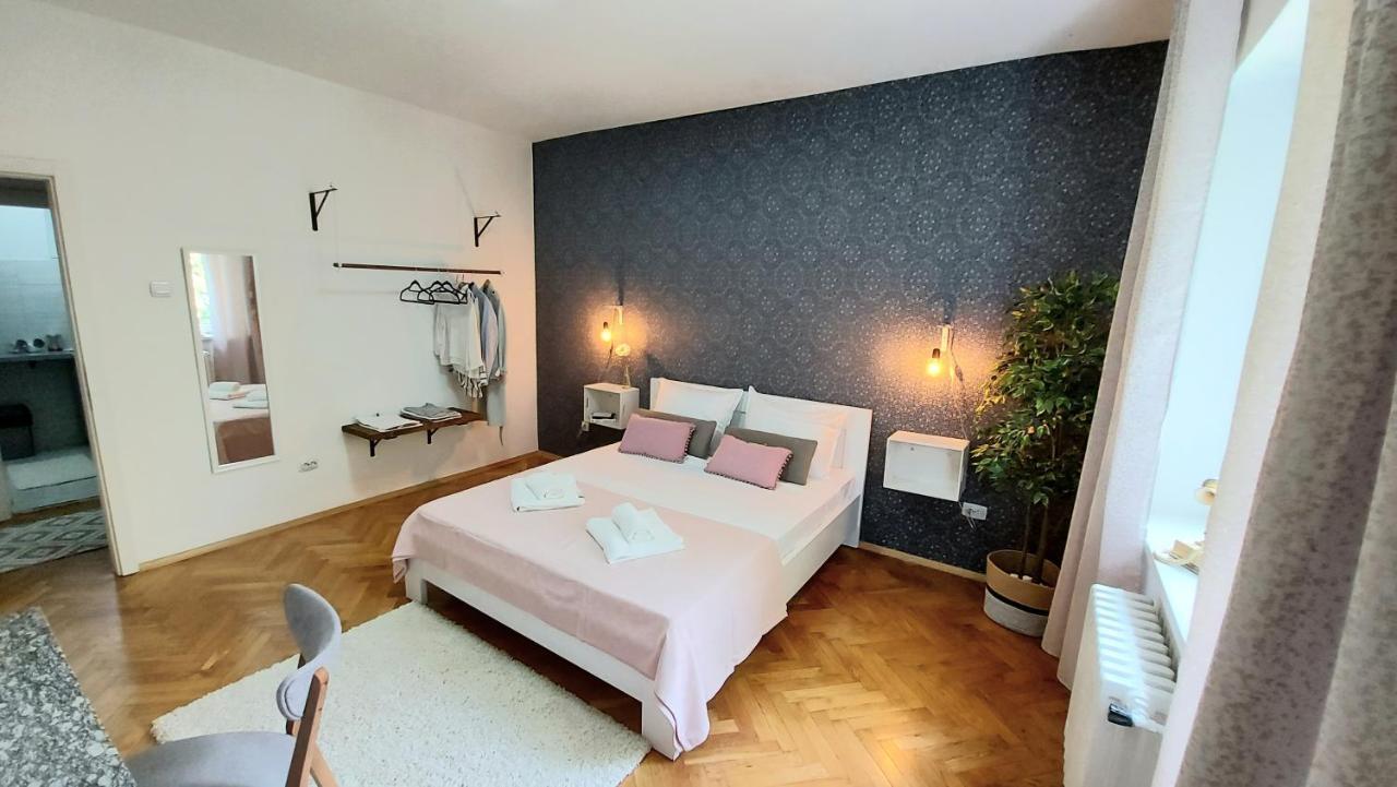 Inner City Two Bedroom Apartment Scopia Exterior foto